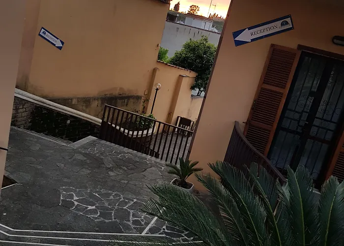 Domus Getsemani Bed & Breakfast 3*